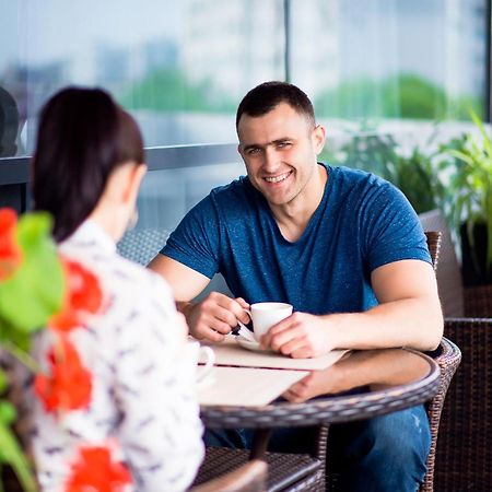 Mirax Boutique Hotel Харков Екстериор снимка