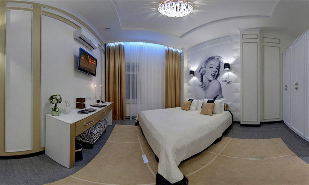 Mirax Boutique Hotel Харков Екстериор снимка